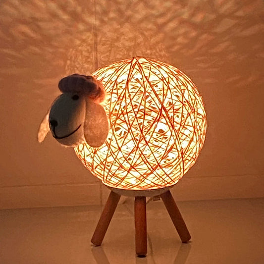 RGB Sheep Night Light Projector – 16-Color LED Wall Lamp for Kids’ Bedrooms & Creative Home Decor